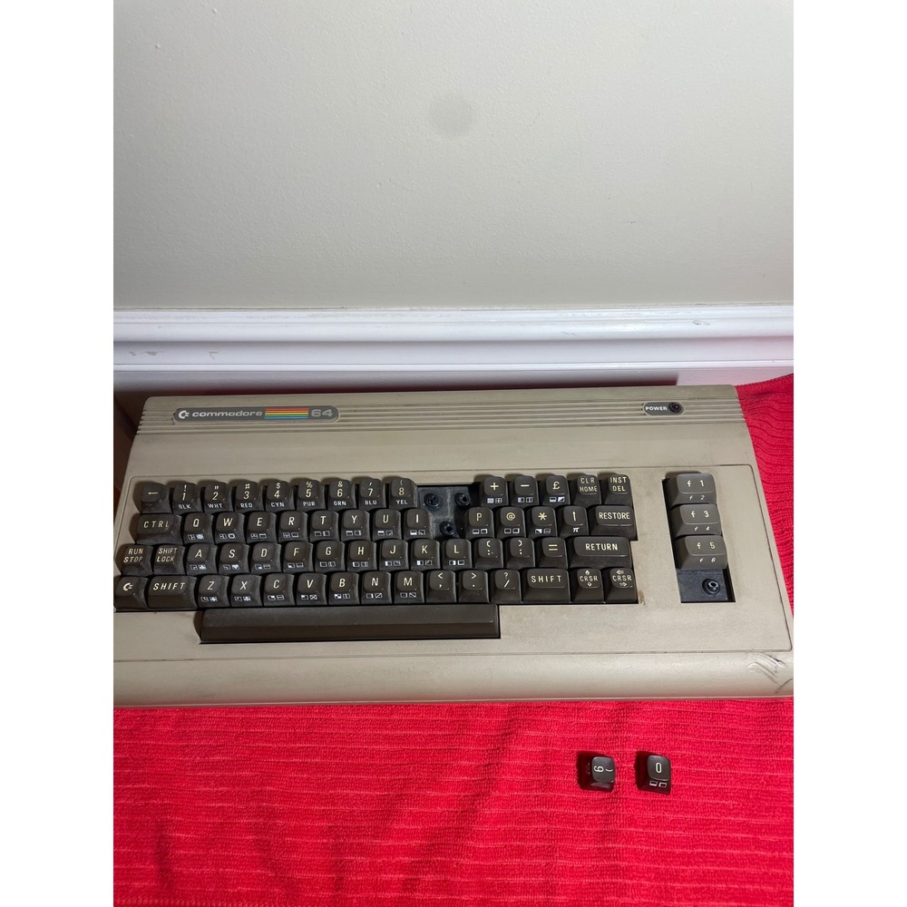 Vintage Commodore 64 C64 Computer Console Breadbin for Parts and Repair